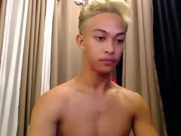 Chaturbate Live Sex Cam of hunk_edward