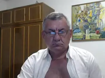 Chaturbate Live Sex Cam of machomale3