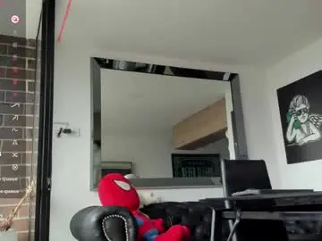 Chaturbate Best live sex cam show of pretur_crubaa