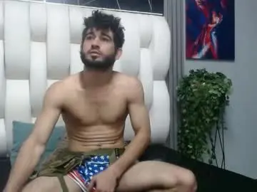 Chaturbate Adult Webcam of aaron_jones_1