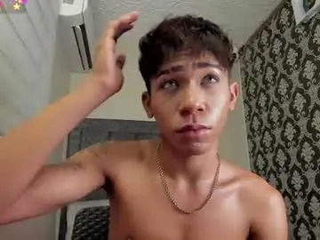 Chaturbate Private Sex Chat of zack_horny19
