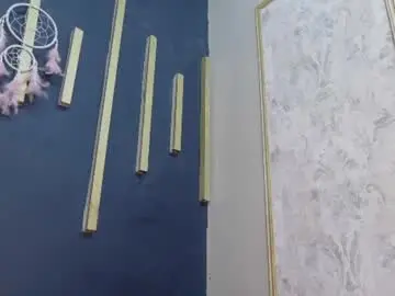 Chaturbate Live Sex Cam of zack_horny19