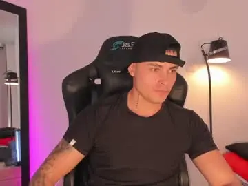 Chaturbate Sex Cam of connorsmith_26