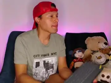 Chaturbate Free Live Porn of littledicklatin