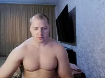 Chaturbate Live Sex Cam of massiveman295139