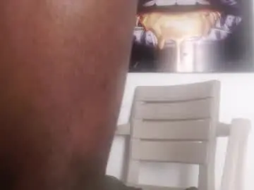 Chaturbate Live Sex Cam of drake_brown_23