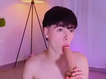 Chaturbate Free Porn Cam of sebbyross
