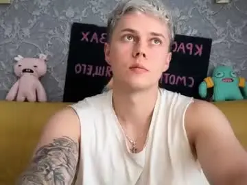 Chaturbate Live Sex of danny_love01