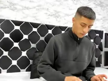 Chaturbate Watch Live Sex Cams of mr_porn_9