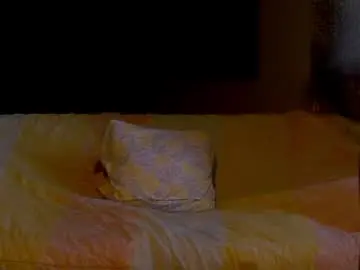Chaturbate Nude Webcam of luvthecam2