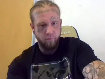 Chaturbate Adult Video Chat of smokebluntafterblunt