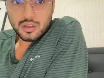 Chaturbate Adult Video Chat of bdever7