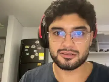 Chaturbate Nude Webcam of bdever7