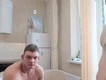 Chaturbate Best live sex cam show of holiday_boys