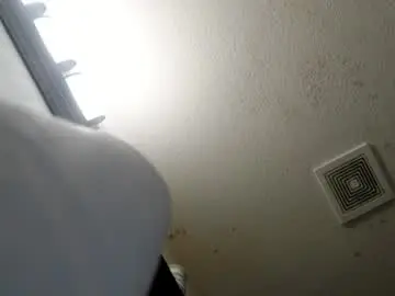 Chaturbate Free Live Porn of xploringus1