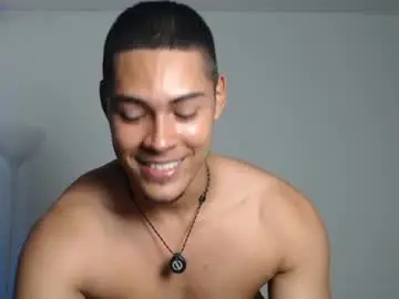 Chaturbate Best live sex cam show of iamdylan777