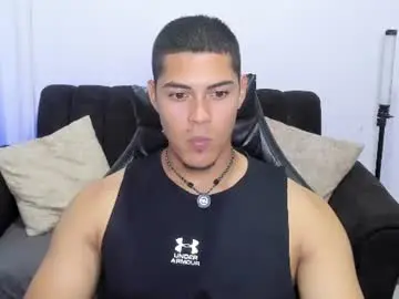 Chaturbate Best live sex cam show of iamdylan777