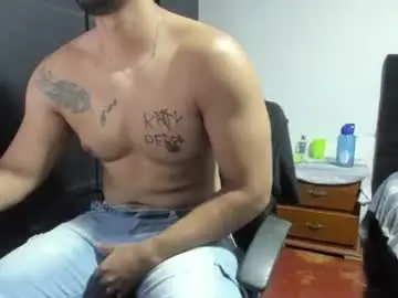 Chaturbate Live Sex Cam of ryan_xc1
