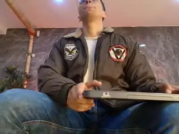Chaturbate Live Porn of apolo_crus