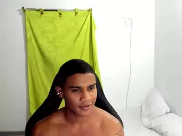 Chaturbate Free Live Porn of corzoethan