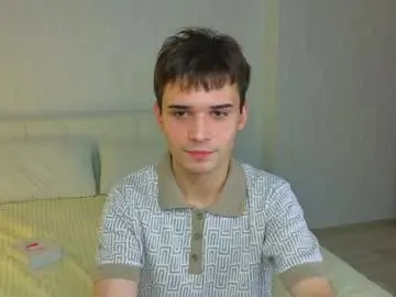 Chaturbate Nude Webcam of simonboy592