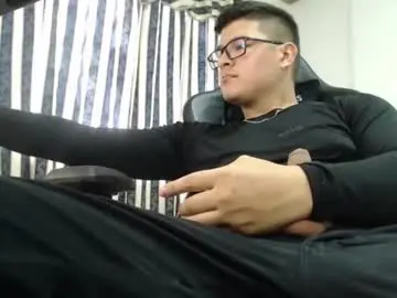 Chaturbate Sex Cam of david_smit_
