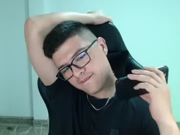 Chaturbate Sex Chat of david_smit_