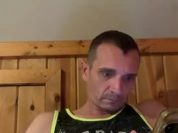 Chaturbate Live Sex Cam of bennymn