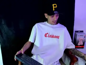 Chaturbate Free Live Porn of derrymeyerss_1