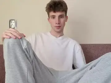 Chaturbate Free Live Porn of cute_brian
