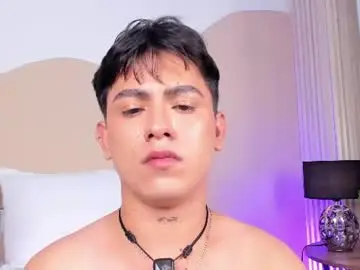 Chaturbate Live Sex Cam of thristan_leones