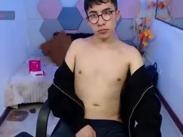 Chaturbate Adult Webcam of andy_norton