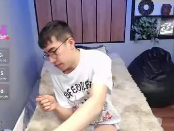 Chaturbate Free Porn Cam of andy_norton