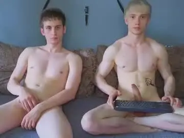 Chaturbate Adult Video Chat of pupsenish