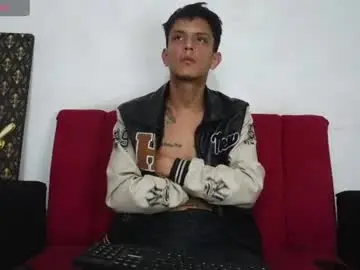 Chaturbate Best live sex cam show of andrewcooper1