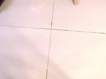 Chaturbate Live Sex Cam of daron_66
