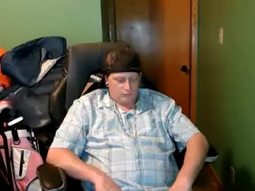 Chaturbate Live Porn of edwardaims_2please