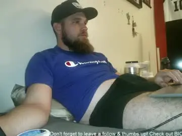 Chaturbate Live Porn of dikdowndaddy
