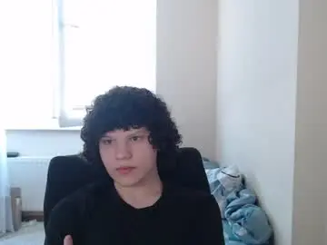 Chaturbate Free Porn Cam of arsen_schneider