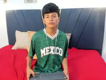 Chaturbate Live Sex of jacob_cum23