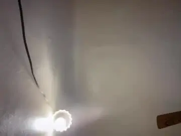 Chaturbate Watch Live Sex Cams of lovelylongyellowpipe