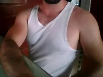 Chaturbate Live Sex Cam of simpleman_21