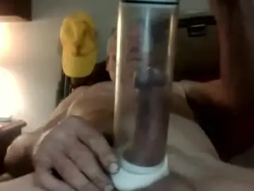 Chaturbate Adult Video Chat of lickmysnowballs