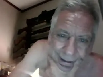 Chaturbate Sex Cam of lickmysnowballs