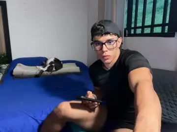 Chaturbate Best live sex cam show of joulianogreco1
