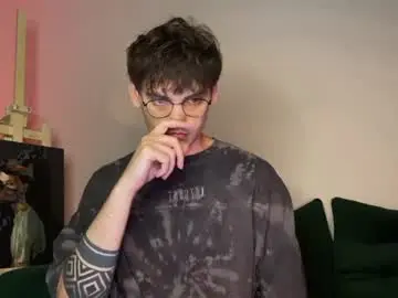 Chaturbate Live Porn of oliverlawrence