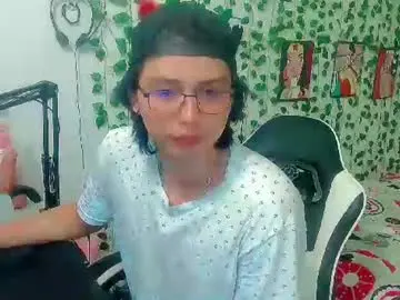 Chaturbate Best live sex cam show of andy_gray01