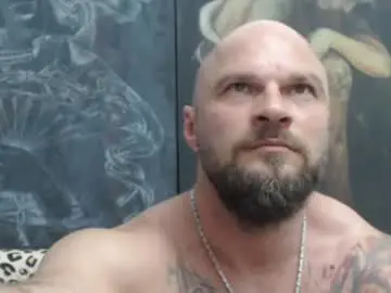 Chaturbate Free Porn Cam of viking_me