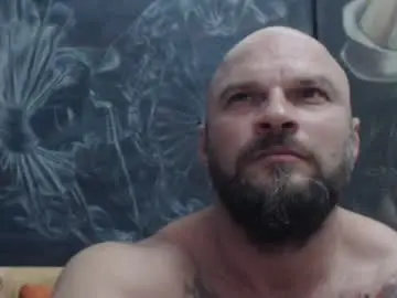 Chaturbate Live Sex of viking_me