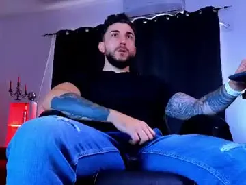 Chaturbate Adult Webcams of mightyaaron